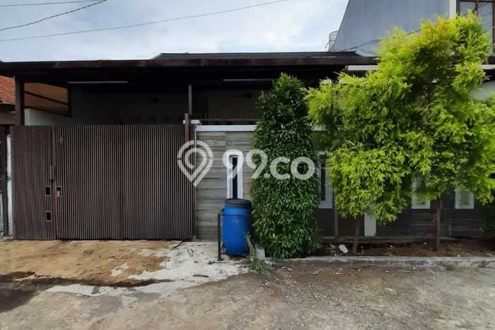 For Sale Rumah 3 Kamar Lokasi Strategis Bagus dan Strategis di Babakan Ciparay For Sale Rumah 3 Kamar Lokasi Strategis Bagus dan Strategis di Babakan Ciparay
