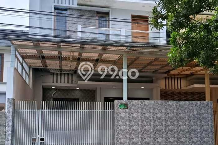 Dijual Cepat Rumah Bagus Siap Huni LB 204m2 di Babakan Ciparay, Bandung Dijual Cepat Rumah Bagus Siap Huni LB 204m2 di Babakan Ciparay, Bandung