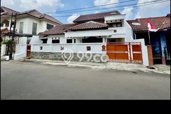 Rumah sewa siap huni 4 KT di Pondok Gede, Bekasi Rumah sewa siap huni 4 KT di Pondok Gede, Bekasi