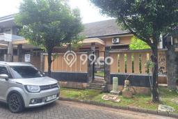 Ready to Use! Luxury House LT 360m2 Desain Modern di Kemang Pratama Ready to Use! Luxury House LT 360m2 Desain Modern di Kemang Pratama