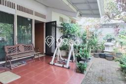 Rumah lama di Gedung Hijau Pondok indah SHM Butuh Renovasi Nego Rumah lama di Gedung Hijau Pondok indah SHM Butuh Renovasi Nego