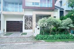 Rumah di kebayoran Residence 2 Lantai Bagus Selatan furnished Rumah di kebayoran Residence 2 Lantai Bagus Selatan furnished