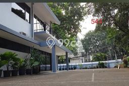 Komersial Lokasi Strategis di Kebayoran Baru, Luas 734m², Siap Usaha Komersial Lokasi Strategis di Kebayoran Baru, Luas 734m², Siap Usaha