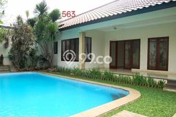 HUNIAN IMPIAN! Rumah di Kemang, 4 KM, Bebas Macet, LT 700m² LB 350m² HUNIAN IMPIAN! Rumah di Kemang, 4 KM, Bebas Macet, LT 700m² LB 350m²