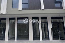 Ruko For Rent Kawasan Gading Serpong, Luas 100m2m², Area Komersial, Akses Utama Ruko For Rent Kawasan Gading Serpong, Luas 100m2m², Area Komersial, Akses Utama