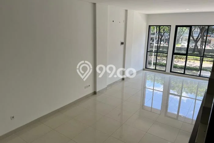 Ruko Komersial Disewakan di BSD Tangerang Selatan Luas 156m2 Ruko Komersial Disewakan di BSD Tangerang Selatan Luas 156m2