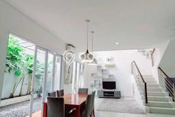 Dijual Rumah Luas Megah Dengan View Cantik di BSD, Tangerang Dijual Rumah Luas Megah Dengan View Cantik di BSD, Tangerang