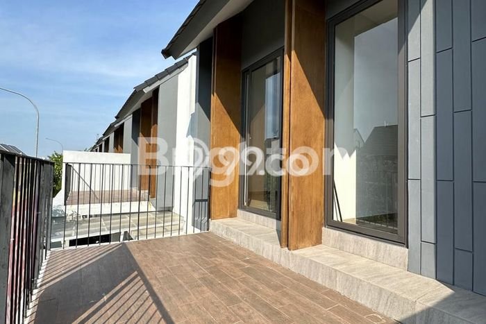 Dijual Cepat Rumah Bagus Siap Huni LB 84m2 di Cakung, Jakarta Timur Dijual Cepat Rumah Bagus Siap Huni LB 84m2 di Cakung, Jakarta Timur