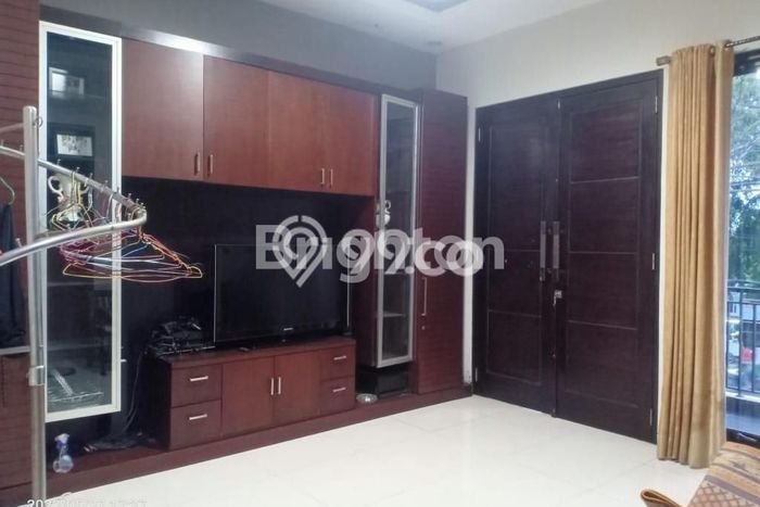 Jual Rumah Eksklusif 4 KT di Jatibening, Bekasi Jual Rumah Eksklusif 4 KT di Jatibening, Bekasi