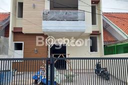 Rumah Luxury Modern Tanpa Renovasi di Duri Kosambi Jakarta Barat Rumah Luxury Modern Tanpa Renovasi di Duri Kosambi Jakarta Barat