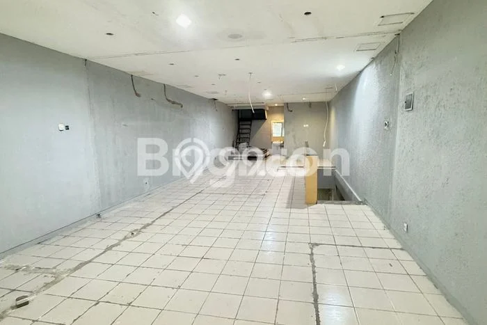 Ruko Disewakan Cepat di Kebayoran Baru Jakarta Selatan LB 216m2 Ruko Disewakan Cepat di Kebayoran Baru Jakarta Selatan LB 216m2