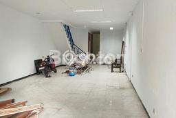 Disewakan Ruko di Kawasan Ramai Intercon Luas 200m2 Disewakan Ruko di Kawasan Ramai Intercon Luas 200m2