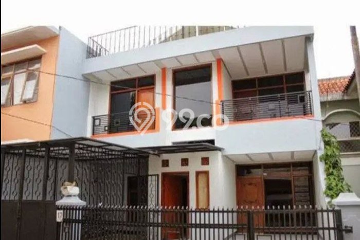 Kos-kosan Dijual di Coblong, Bandung, 14 KT, 6 KM, Bangunan 304m2 Kos-kosan Dijual di Coblong, Bandung, 14 KT, 6 KM, Bangunan 304m2