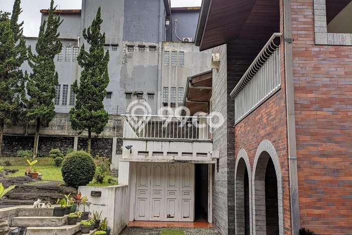 Siap Huni Rumah Mewah 5 Kamar di Sukasari Dekat ke Mana Saja Siap Huni Rumah Mewah 5 Kamar di Sukasari Dekat ke Mana Saja