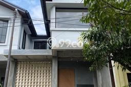 Jual Rumah Favorit Siap Huni LB 130m2 di Arcamanik, Bandung Jual Rumah Favorit Siap Huni LB 130m2 di Arcamanik, Bandung