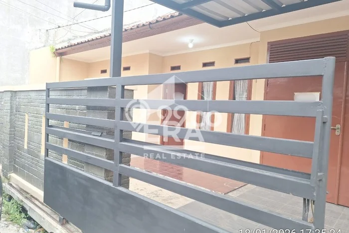 Rumah sewa siap huni 2 KT di Taman Kopo Indah, Bandung Rumah sewa siap huni 2 KT di Taman Kopo Indah, Bandung