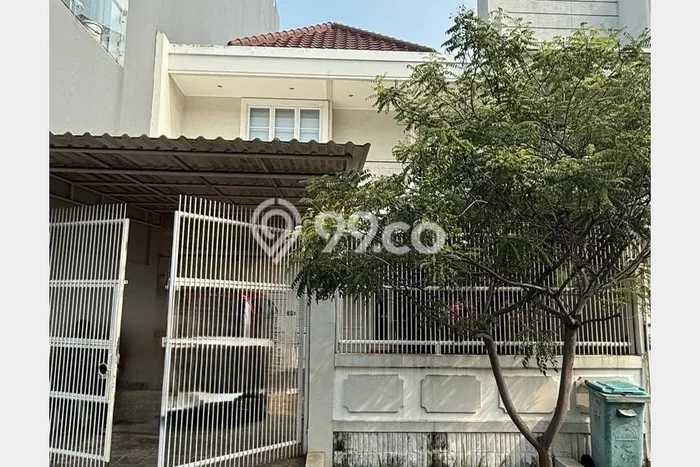 Rumah sewa siap pakai 3 KT di Pantai Indah Kapuk, Jakarta Utara Rumah sewa siap pakai 3 KT di Pantai Indah Kapuk, Jakarta Utara