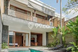 Rumah di Seminyak, Badung, LT 180m² Bangunan 150m² Rumah di Seminyak, Badung, LT 180m² Bangunan 150m²