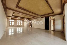 Rumah Berkualitas di Batununggal, Bandung, LT 450m² Bangunan 700m² - HARGA NEGO! Rumah Berkualitas di Batununggal, Bandung, LT 450m² Bangunan 700m² - HARGA NEGO!