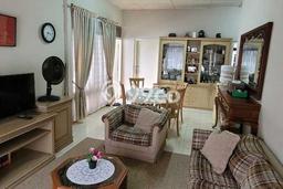 For Sale! Luxury House LT 402m2 Desain Elegan di Ciumbuleuit For Sale! Luxury House LT 402m2 Desain Elegan di Ciumbuleuit