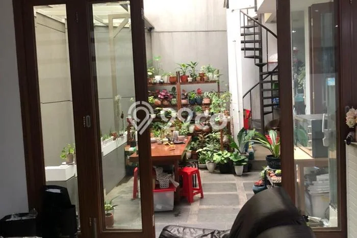 For Sale! Premium House LT 213m2 Desain Modern di Pasteur For Sale! Premium House LT 213m2 Desain Modern di Pasteur