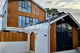 Rumah Mewah LB 160m2 Siap Pakai Desain Elegan di Nuanu, Tabanan Rumah Mewah LB 160m2 Siap Pakai Desain Elegan di Nuanu, Tabanan