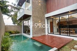 Rumah Menguntungkan di Canggu, Dekat Kawasan Komersial, Badung - 3 Kamar Tidur Rumah Menguntungkan di Canggu, Dekat Kawasan Komersial, Badung - 3 Kamar Tidur