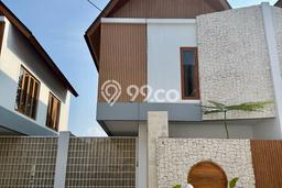 Jual Rumah Mewah Megah Dengan View Eksklusif di Sanur, Denpasar Jual Rumah Mewah Megah Dengan View Eksklusif di Sanur, Denpasar