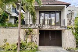 Siap Huni Rumah Mewah 4 Kamar di Jimbaran Dekat ke Mana Saja Siap Huni Rumah Mewah 4 Kamar di Jimbaran Dekat ke Mana Saja