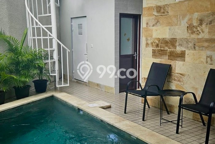 Disewakan Rumah Murah di canggu Badung dengan 2 KT Disewakan Rumah Murah di canggu Badung dengan 2 KT