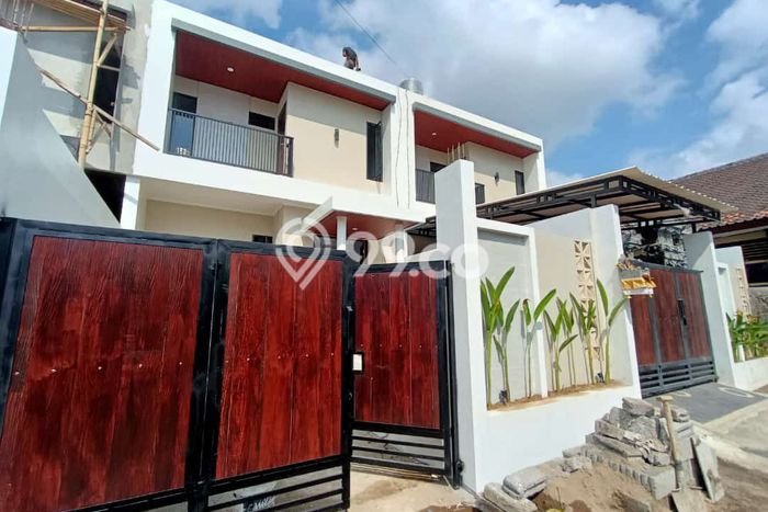Rumah area Denpasar Utara, Denpasar, LT 100m² LB 95m² - SEGERA MILIKI! Rumah area Denpasar Utara, Denpasar, LT 100m² LB 95m² - SEGERA MILIKI!