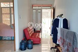 For Sale Rumah 3 Kamar Lokasi Ideal Bagus dan Strategis di Pondok Aren For Sale Rumah 3 Kamar Lokasi Ideal Bagus dan Strategis di Pondok Aren