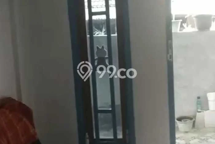 Rumah Sederhana Dijual di Ciledug 2 Kamar dengan Luas Tanah 60m2 Rumah Sederhana Dijual di Ciledug 2 Kamar dengan Luas Tanah 60m2