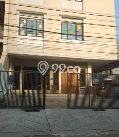 Unit Kantor Disewa Lokasi Kelapa Gading, Jakarta Utara Spesifikasi Luas Bangunan 550m2 Unit Kantor Disewa Lokasi Kelapa Gading, Jakarta Utara Spesifikasi Luas Bangunan 550m2