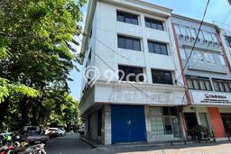Unit Komersial Disewakan di Surabaya Kawasan Strategis Harga Kompetitif Unit Komersial Disewakan di Surabaya Kawasan Strategis Harga Kompetitif