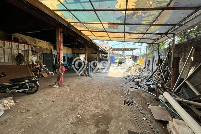 Tanah Komersial Disewakan di Taman Sidoarjo Seluas 669m2 Tanah Komersial Disewakan di Taman Sidoarjo Seluas 669m2