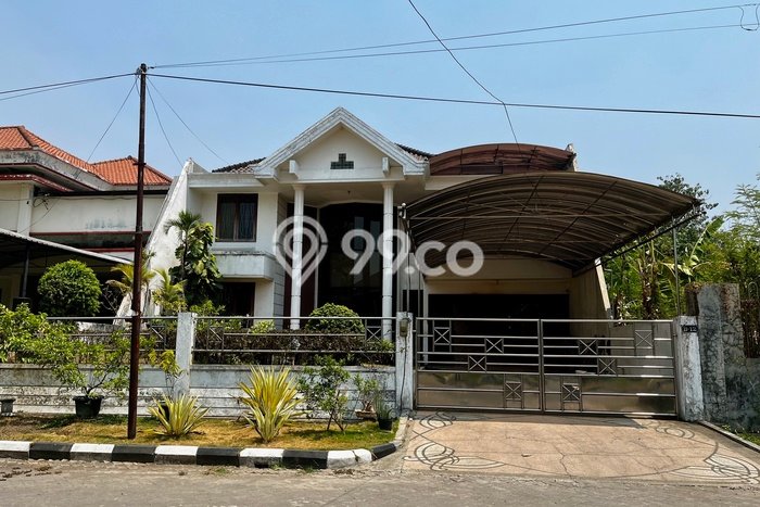 Permata Juanda Permata Juanda