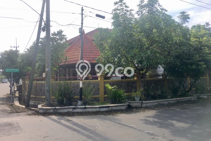 Hot Offer Hunian Premium Ideal dan Luas di Wiyung, Surabaya Hot Offer Hunian Premium Ideal dan Luas di Wiyung, Surabaya