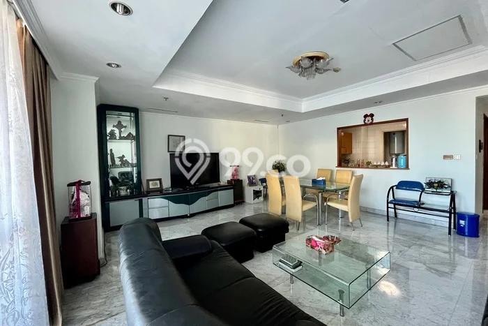 Hunian Strategis 134m2 di Tunjungan Surabaya 3 KT Hunian Strategis 134m2 di Tunjungan Surabaya 3 KT