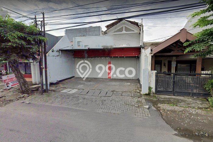 Disewakan Ruko di Pusat Kota Surabaya Ramai Strategis Disewakan Ruko di Pusat Kota Surabaya Ramai Strategis