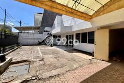 LISTING BARU! Rumah di Dukuh Pakis, Ready, 1 KM, Akses Dukuh Pakis, Surabaya, Surabaya, Luas 365m² LB 150m² LISTING BARU! Rumah di Dukuh Pakis, Ready, 1 KM, Akses Dukuh Pakis, Surabaya, Surabaya, Luas 365m² LB 150m²