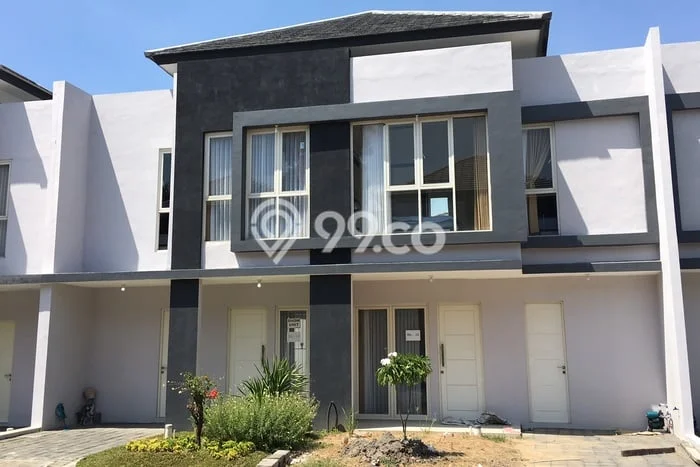Jual Rumah Favorit Siap Huni LB 105m2 di Gedangan, Sidoarjo Jual Rumah Favorit Siap Huni LB 105m2 di Gedangan, Sidoarjo