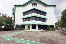 Kantor Disewa di Surabaya dengan LB 8797m2 Area Komersial Ramai Kantor Disewa di Surabaya dengan LB 8797m2 Area Komersial Ramai