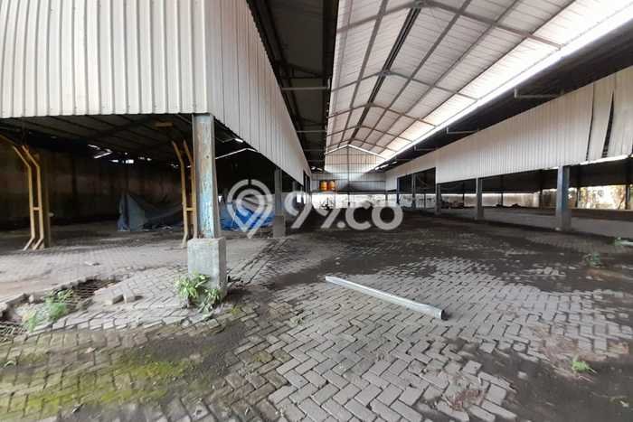 Gudang Komersial Disewakan di Krian Sidoarjo Luas 5000m2 Gudang Komersial Disewakan di Krian Sidoarjo Luas 5000m2