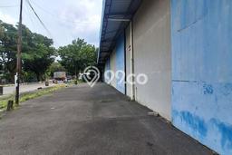 Disewakan Gudang di Pusat Kota Surabaya Ramai Strategis Disewakan Gudang di Pusat Kota Surabaya Ramai Strategis