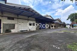 Unit Gudang Dijual di Surabaya LT 17000m2 & LB 9350m2 Unit Gudang Dijual di Surabaya LT 17000m2 & LB 9350m2