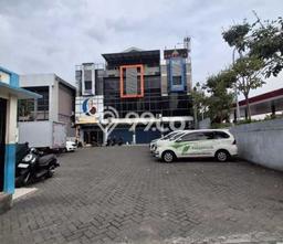 Unit Ruko Strategis di Wiyung, Surabaya Potensi Cuan Besar Unit Ruko Strategis di Wiyung, Surabaya Potensi Cuan Besar