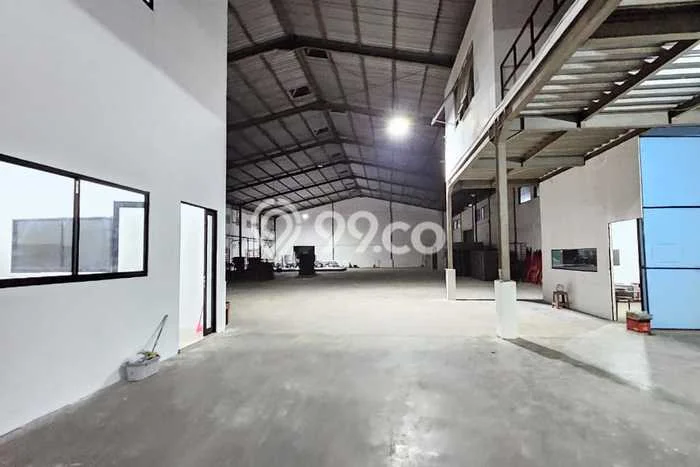 Area Strategis! Disewakan Gudang Lokasi Menganti, Gresik Cocok untuk Bisnis Area Strategis! Disewakan Gudang Lokasi Menganti, Gresik Cocok untuk Bisnis