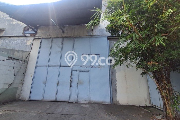 Unit Gudang disewakan di Driyorejo Gresik dengan LT 1000m2 / LB 1000m2 Unit Gudang disewakan di Driyorejo Gresik dengan LT 1000m2 / LB 1000m2