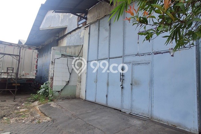 Unit Gudang disewakan di Driyorejo Gresik dengan LT 1000m2 / LB 1000m2 Unit Gudang disewakan di Driyorejo Gresik dengan LT 1000m2 / LB 1000m2